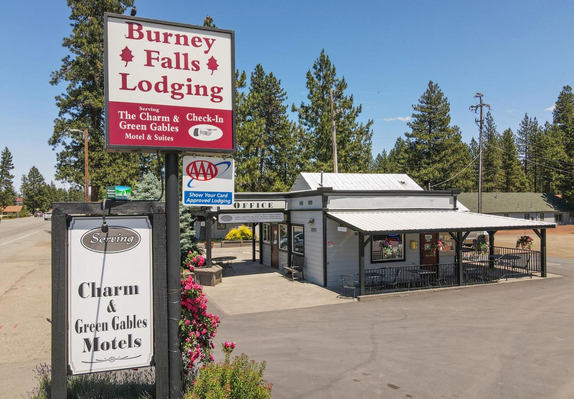 Charm Motel & Suites Burney Dış mekan fotoğraf